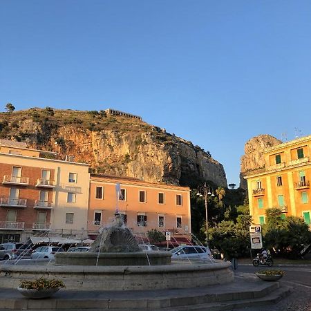 Appartamento Casa Mare Terracina Esterno foto